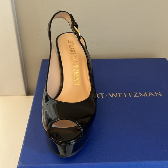 Stuart Weitzman Jean Black Patent wedge shoes. Size 37.5 US7B. - Picture 2 of 6